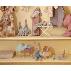 Pupazzo coniglio con Salopette 31 cm Maileg  