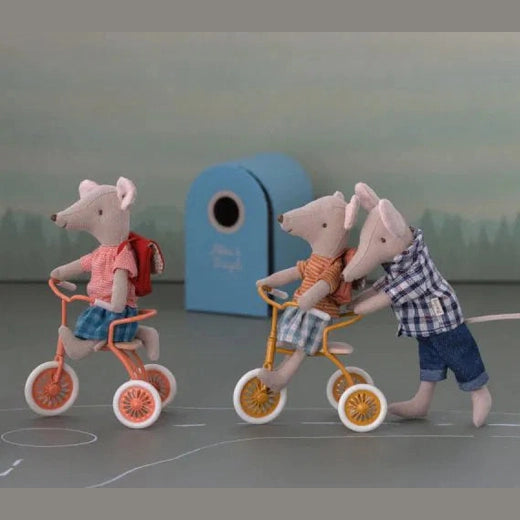 Topino pupazzo scuola big brother Maileg