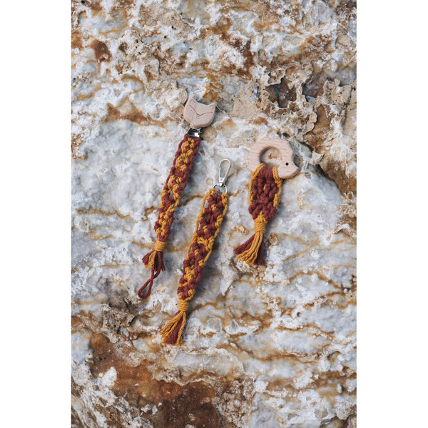 Portaciuccio in macramè e legno di faggio Weaving~Waves  