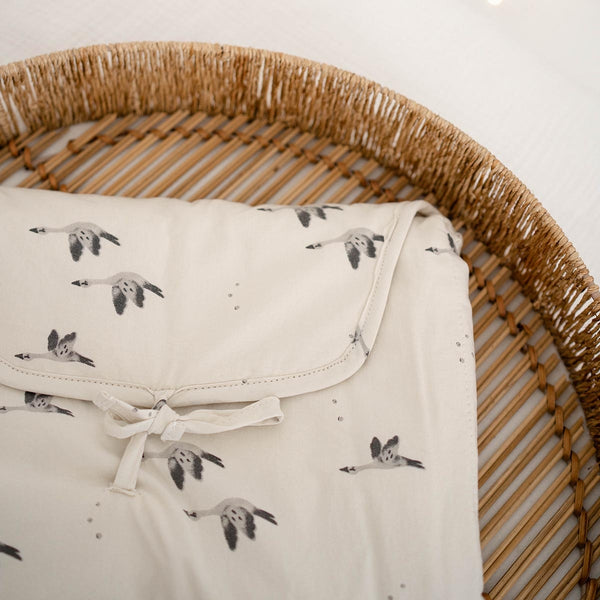 Fasciatoio pieghevole da viaggio Charly, - Stampa Oche Rose in April  