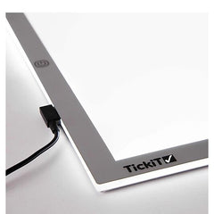 Pannello Luminoso - 63,5 x 46 cm - Cavo e Spina Adattatatore di Alimentazione Universale - TickiT  