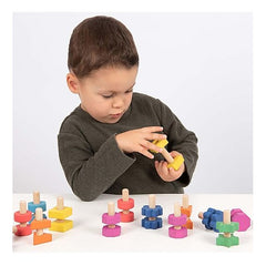 Set Gioco Dadi e Bulloni - Arcobaleno - 28 Pezzi - Legno di Faggio - da 12 Mesi -TickiT  